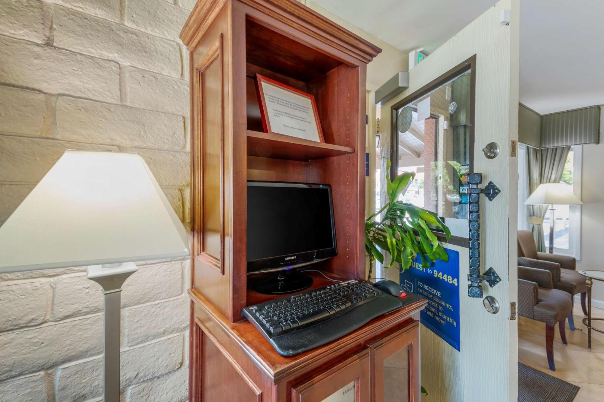 Best Western La Posada Motel Fillmore Zewnętrze zdjęcie